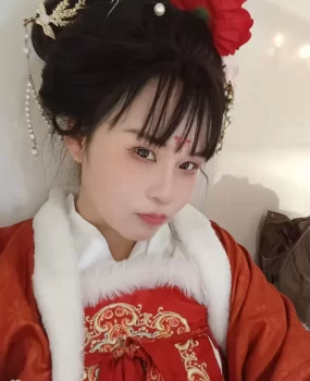 航空港汉服大胸