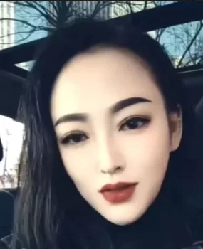 小店大胸，性价比高的少妇，性感嘴唇