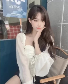 甜美系列女神就像初恋女友被男友抛弃了