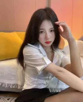 纯欲性感小妹，胸大腿长屁股翘，叫声还好听叫声还好听，会来事就喜欢这种