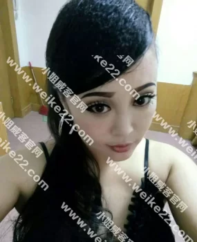 玩的不错的熟女，态度不错